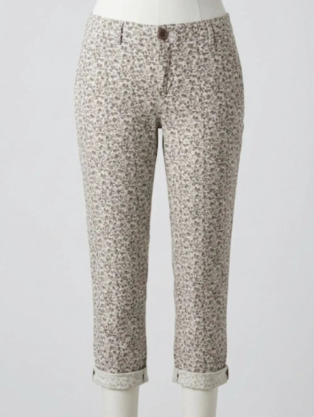 aerie Capris Floral Print on White Pants Rolled Cuff Women's Size 8/10 Casual - Picture 1 of 7